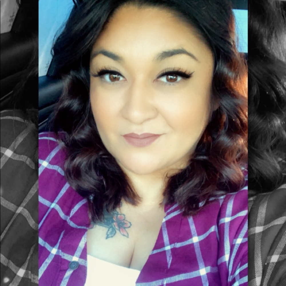 Meet your Posher, Catalina